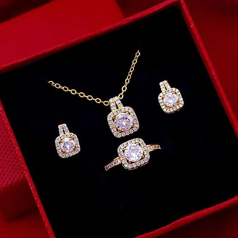 Set Gioielli Donna – Collana Choker, Ciondolo Zircone, Orecchini a Perno e Anello Dorato